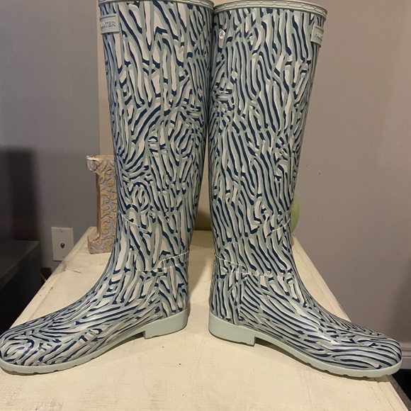 NEW Hunter Tall Coral Print Waterproof Boots 8 - Picture 8 of 12